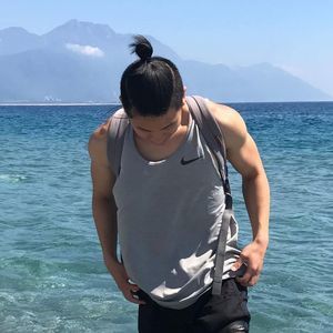 Meet your Posher, Wesley